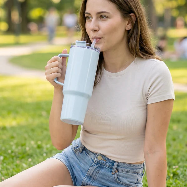 Travel Tumbler – Large 1800ml Capacity with Leak-resistant Lid
