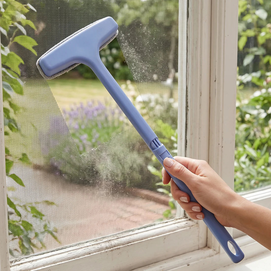 Window Mesh Cleaner – 3-in-1 Dusting Brush | Velvet Wipe